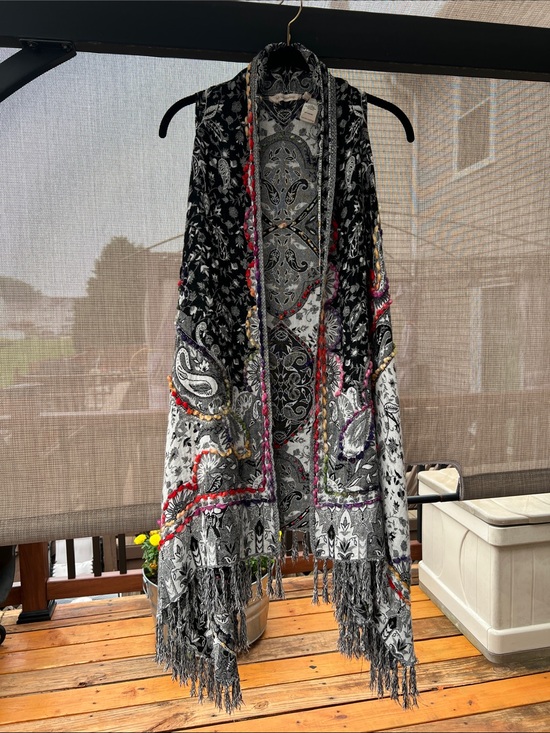 Soft Surroundings Sweaters - Black white colorful boho Gypsy open front sleeveless tapestry cardigan fringe